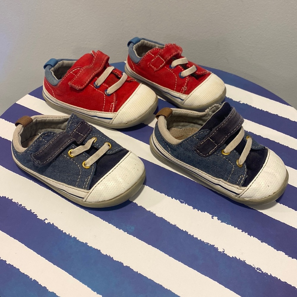 First walker (selling 2 for 1)